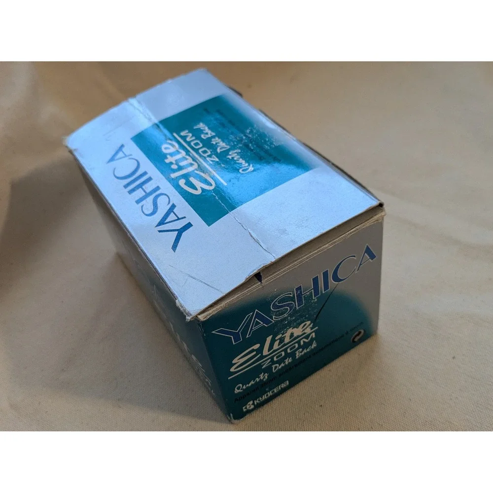 Yashica Elite Zoom 35mm Film Camera 38-65mm Lens Box PA-05 Working